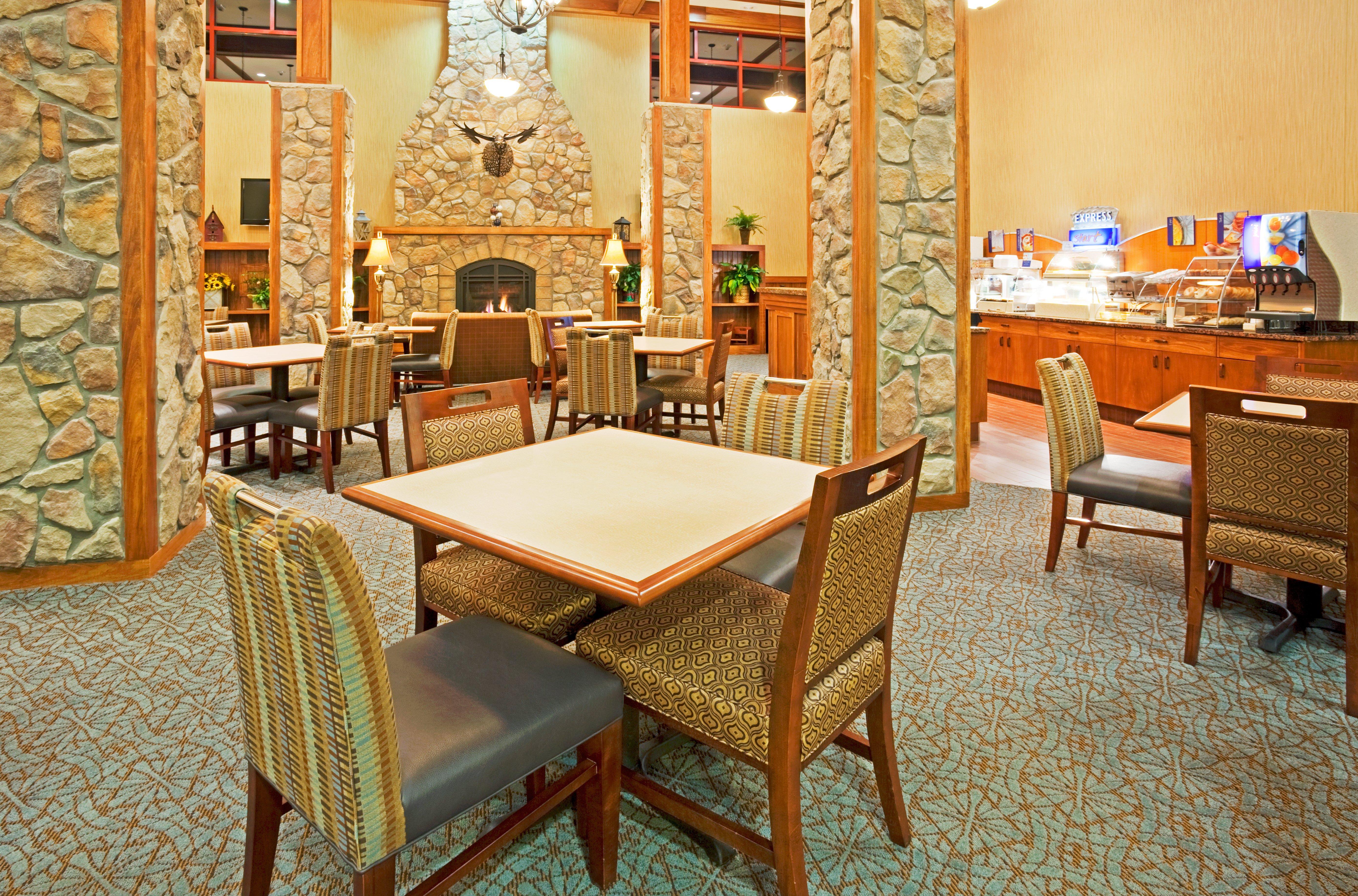 Comfort Inn & Suites Mountain Iron And Virginia Экстерьер фото