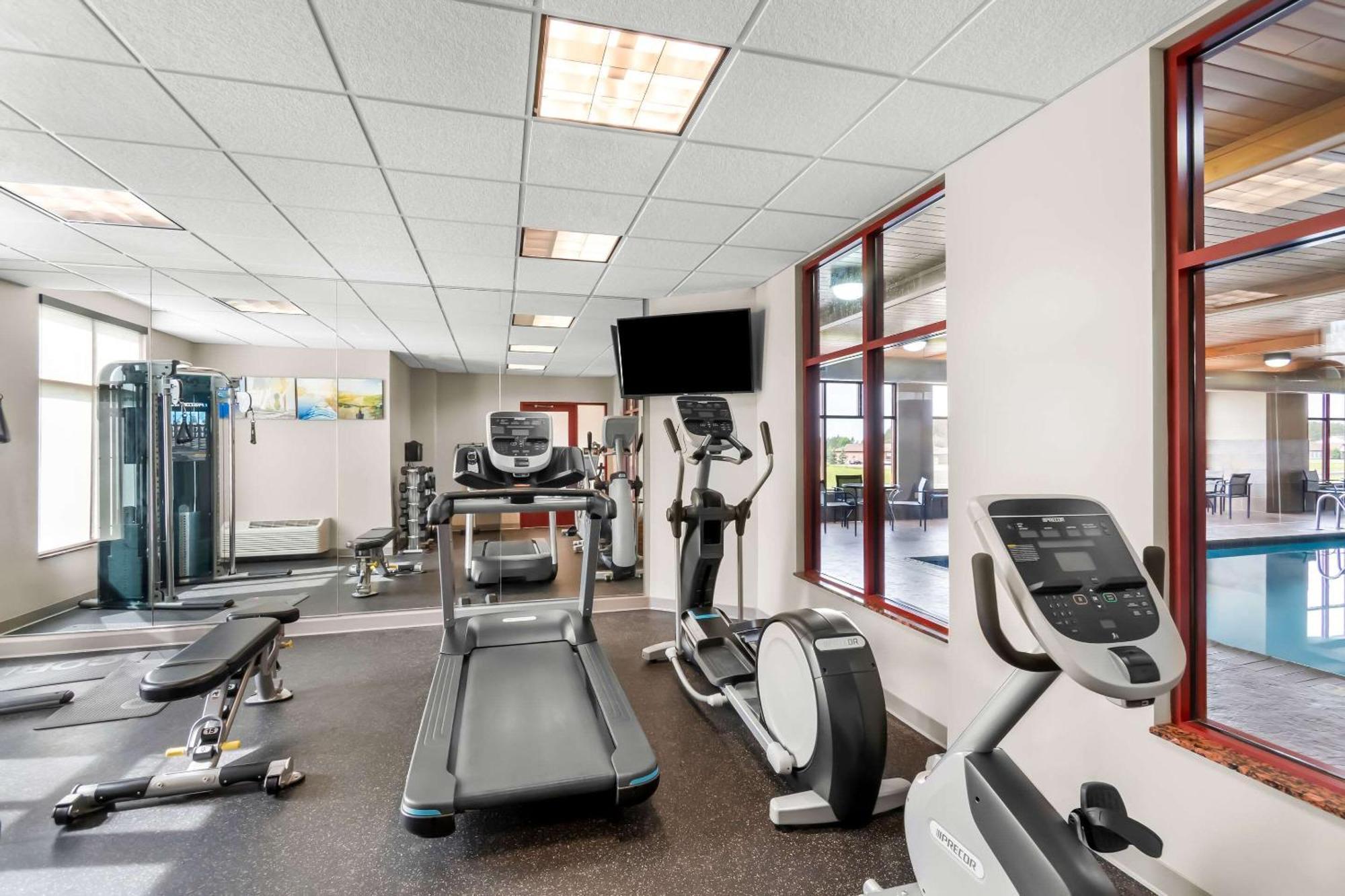 Comfort Inn & Suites Mountain Iron And Virginia Экстерьер фото