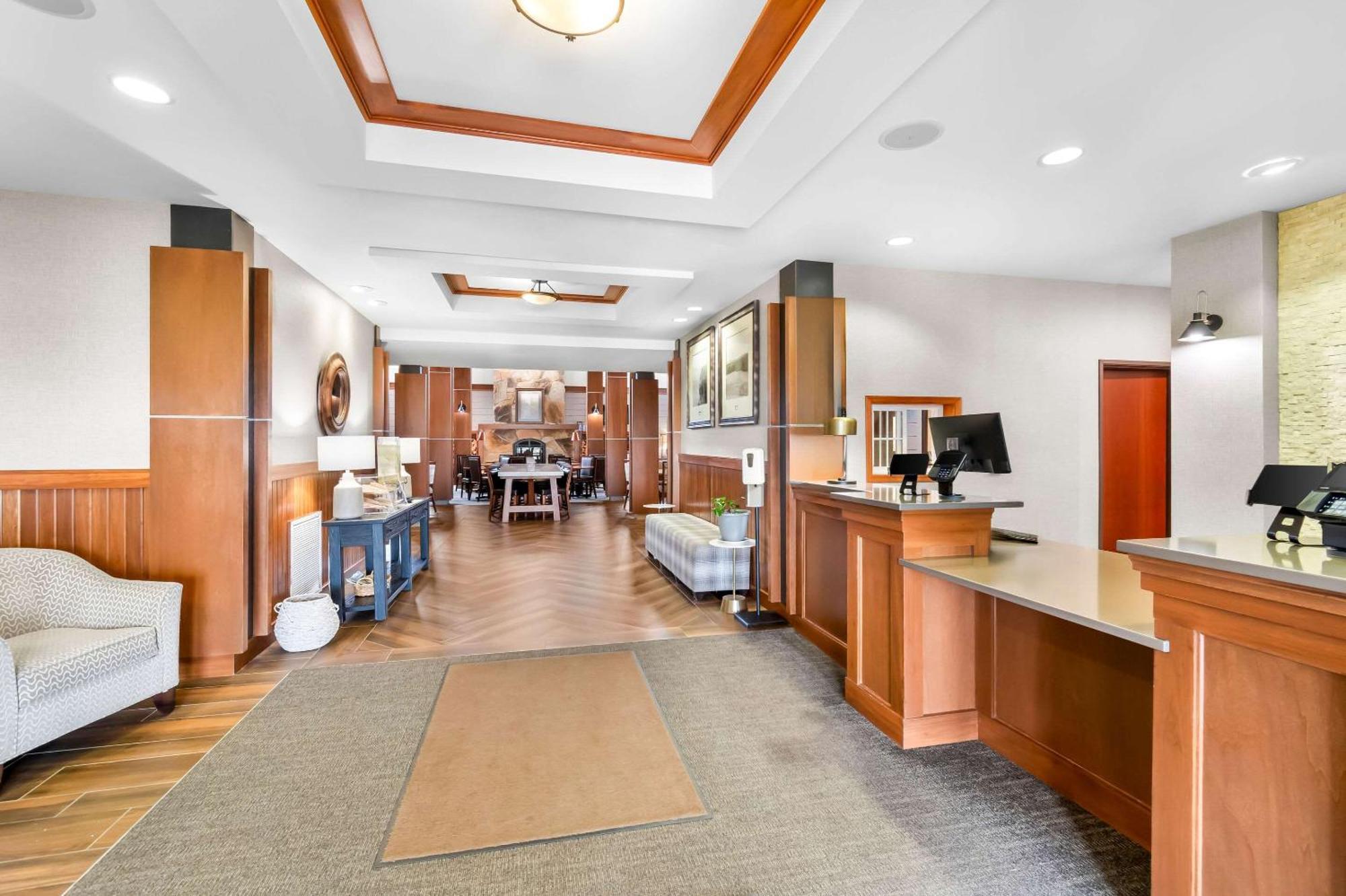 Comfort Inn & Suites Mountain Iron And Virginia Экстерьер фото