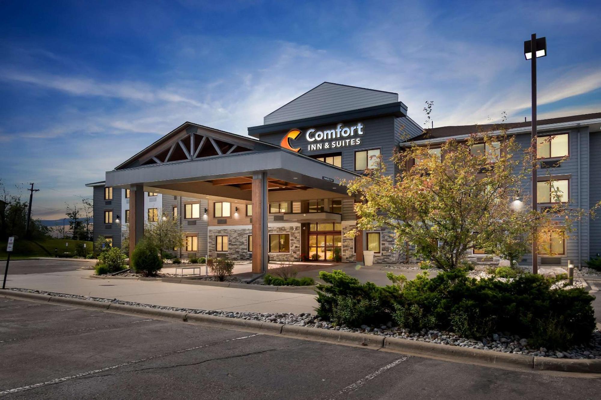 Comfort Inn & Suites Mountain Iron And Virginia Экстерьер фото