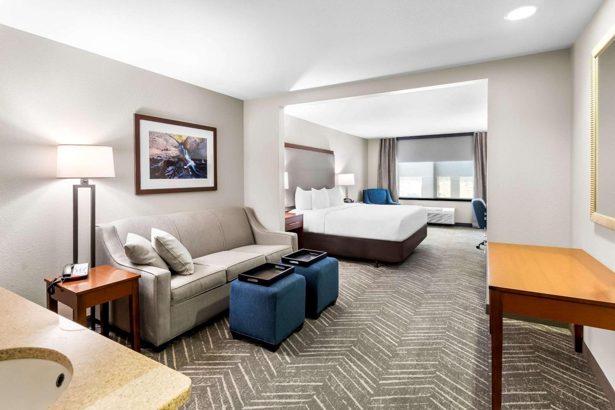 Comfort Inn & Suites Mountain Iron And Virginia Экстерьер фото
