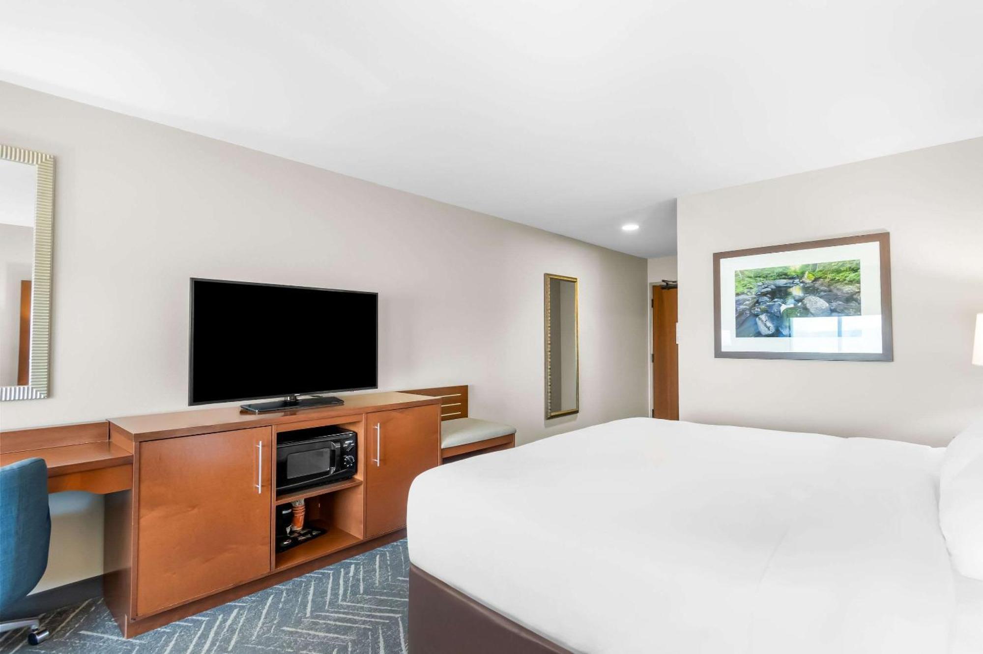 Comfort Inn & Suites Mountain Iron And Virginia Экстерьер фото